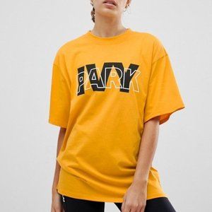 IVY PARK oversized t-shirt in yellow